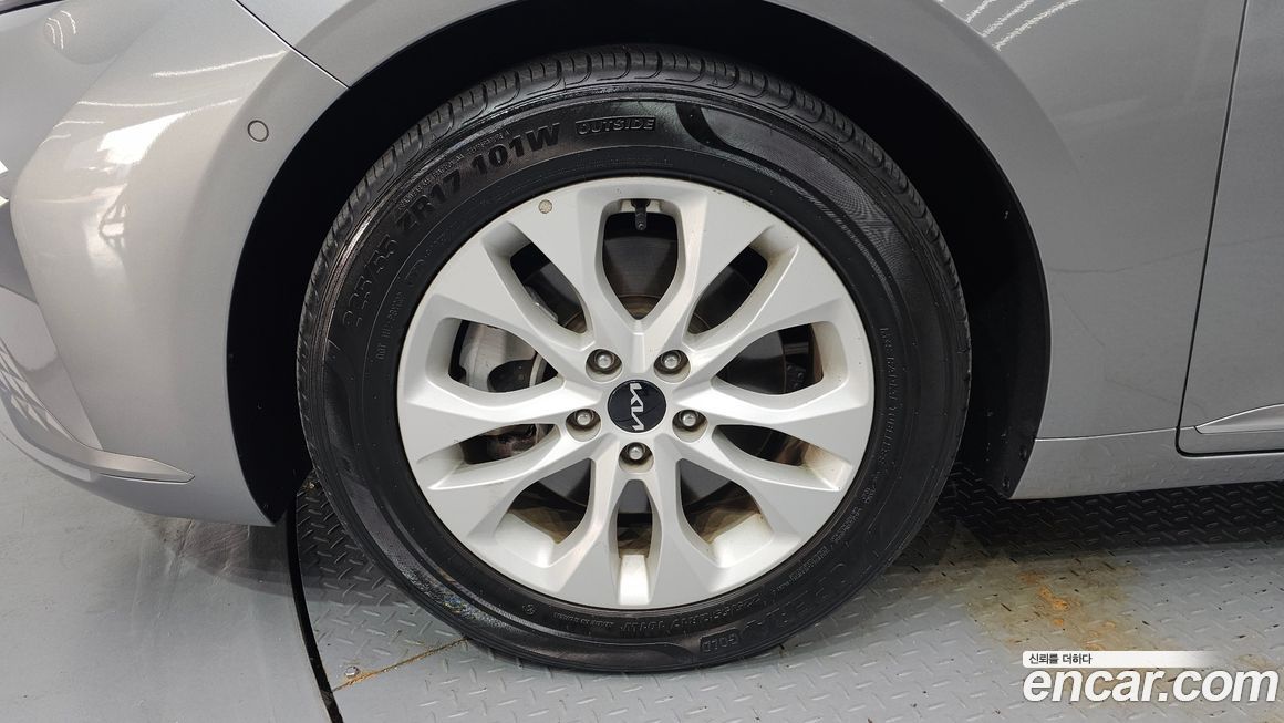 Kia K8 2023