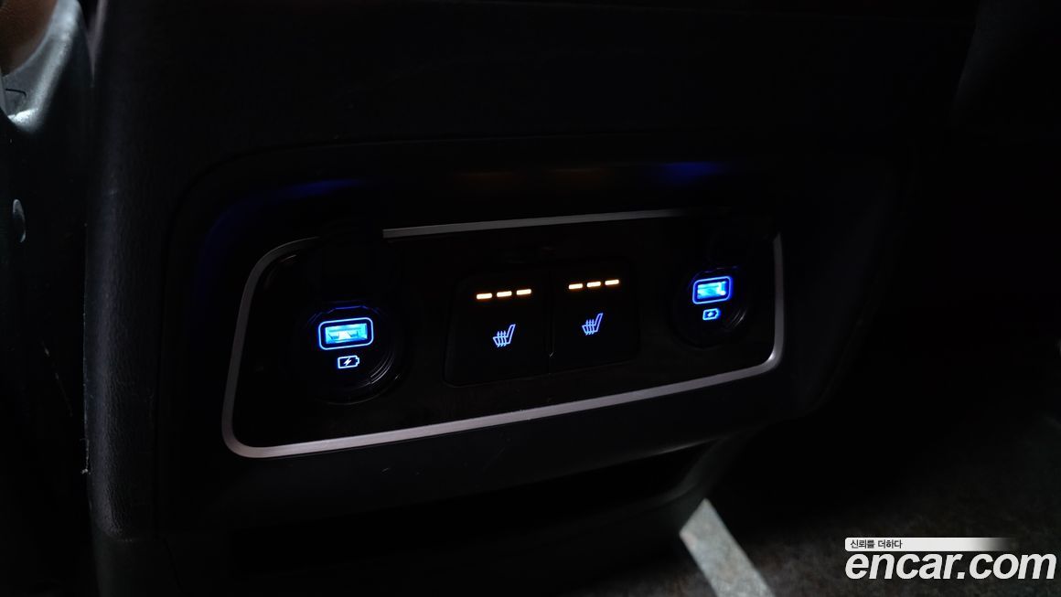 Hyundai Starex 2019