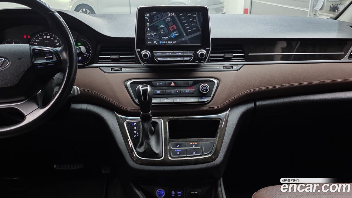 Hyundai Starex 2019