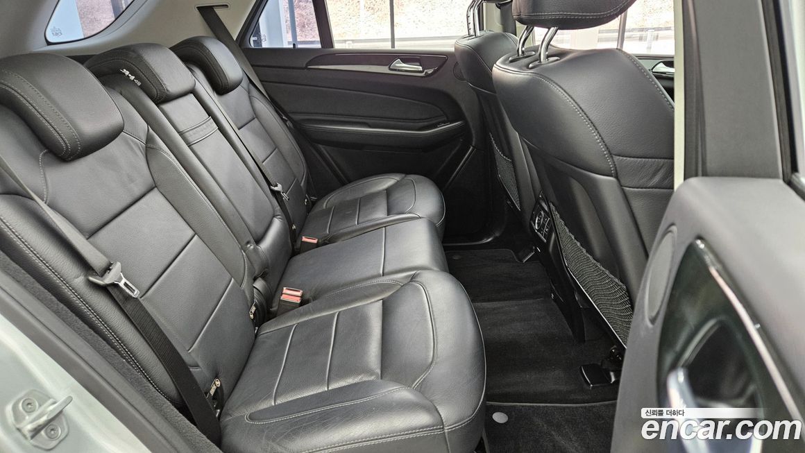 Mercedes-Benz GLE-Class 2016