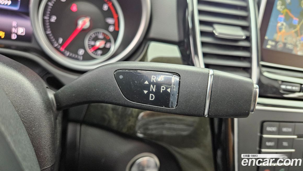 Mercedes-Benz GLE-Class 2016