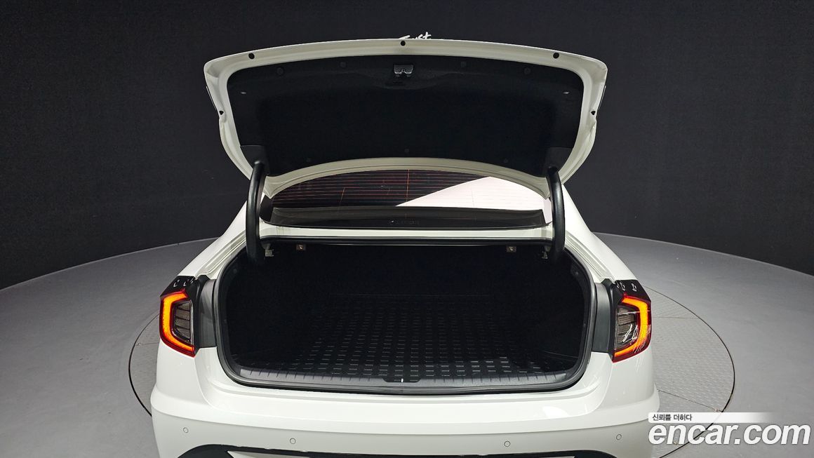 Hyundai Sonata 2022