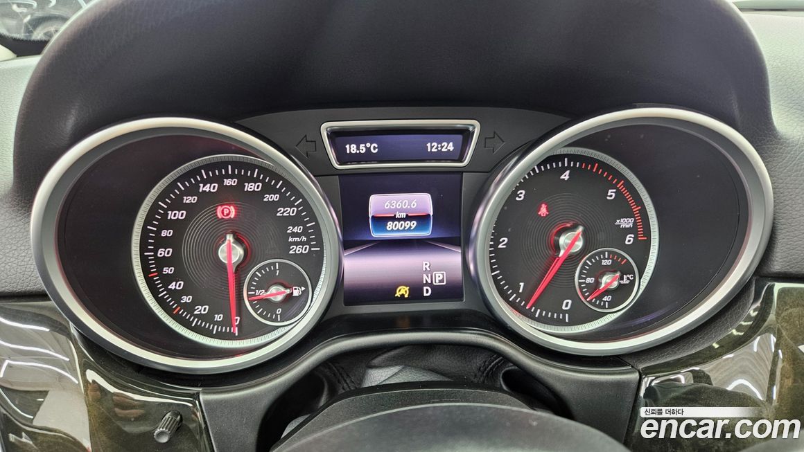 Mercedes-Benz GLE-Class 2016