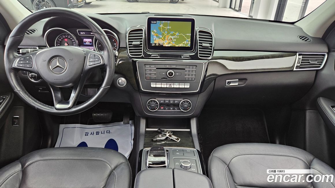 Mercedes-Benz GLE-Class 2016