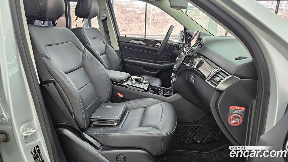 Mercedes-Benz GLE-Class 2016