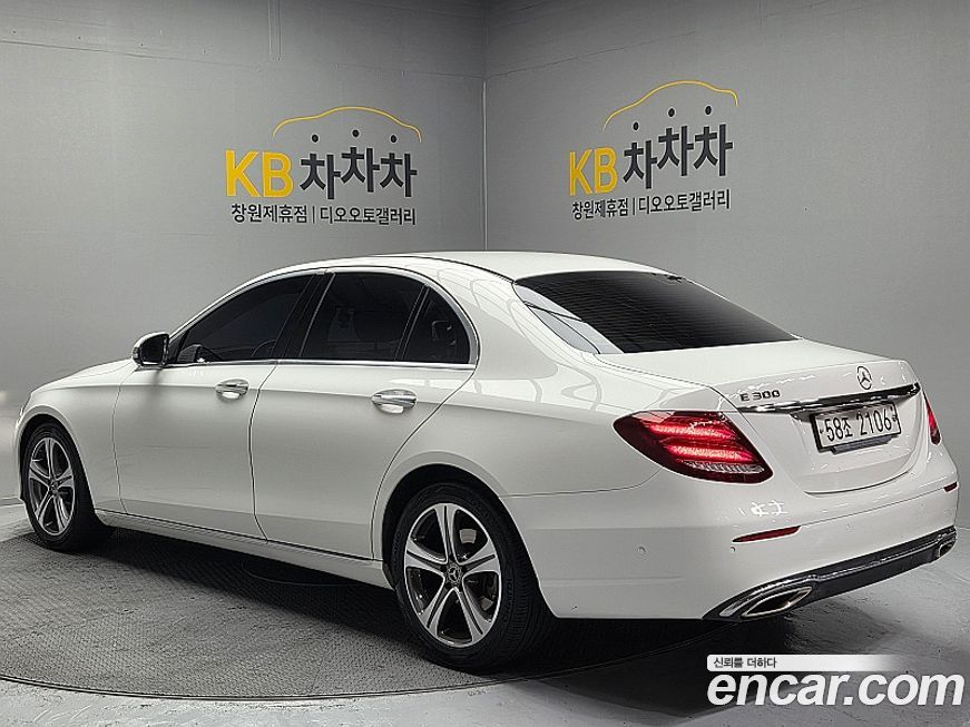 Mercedes-Benz E-Class 2018