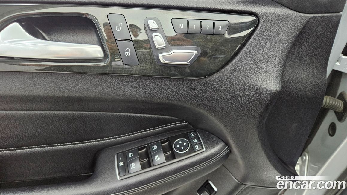 Mercedes-Benz GLE-Class 2016