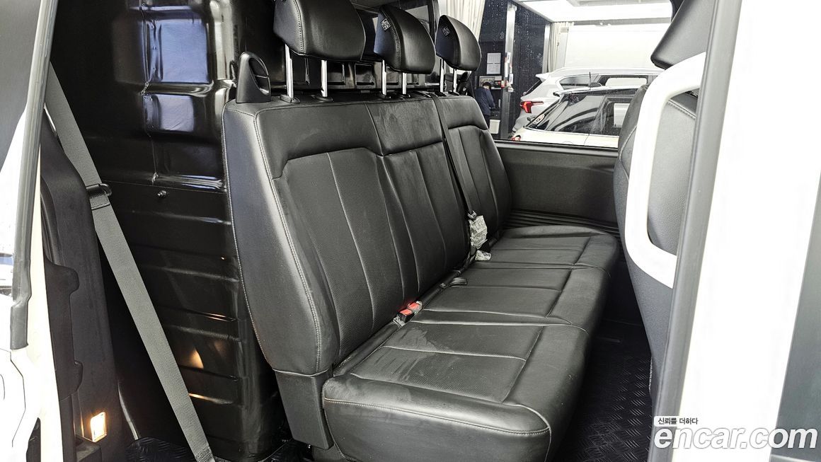 Hyundai Staria 2022