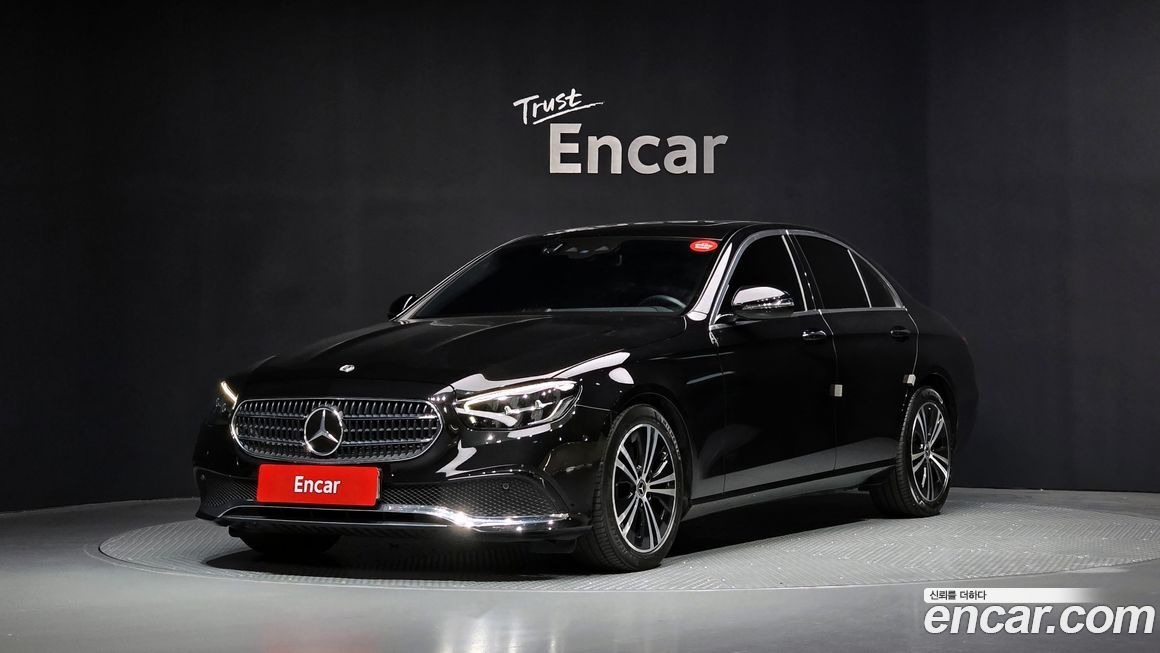 Mercedes-Benz E-Class 2021