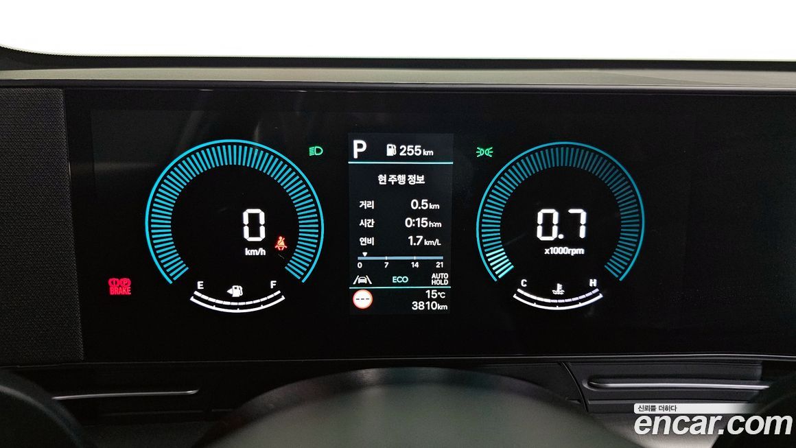 Hyundai Kona 2025