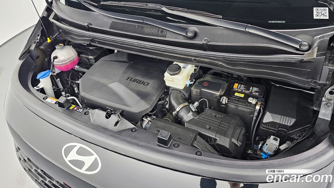 Hyundai Staria 2025