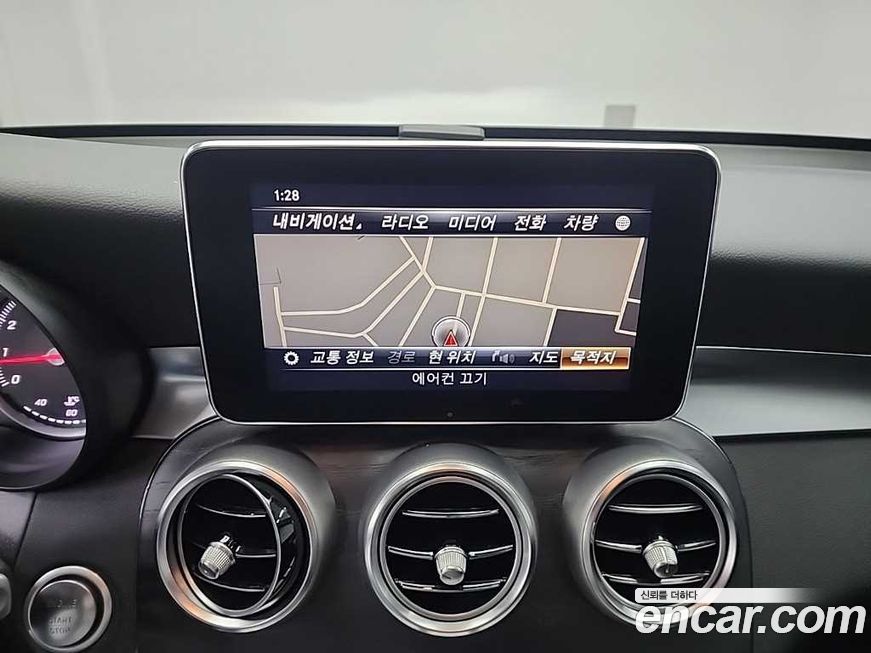 Mercedes-Benz GLC-Class 2019