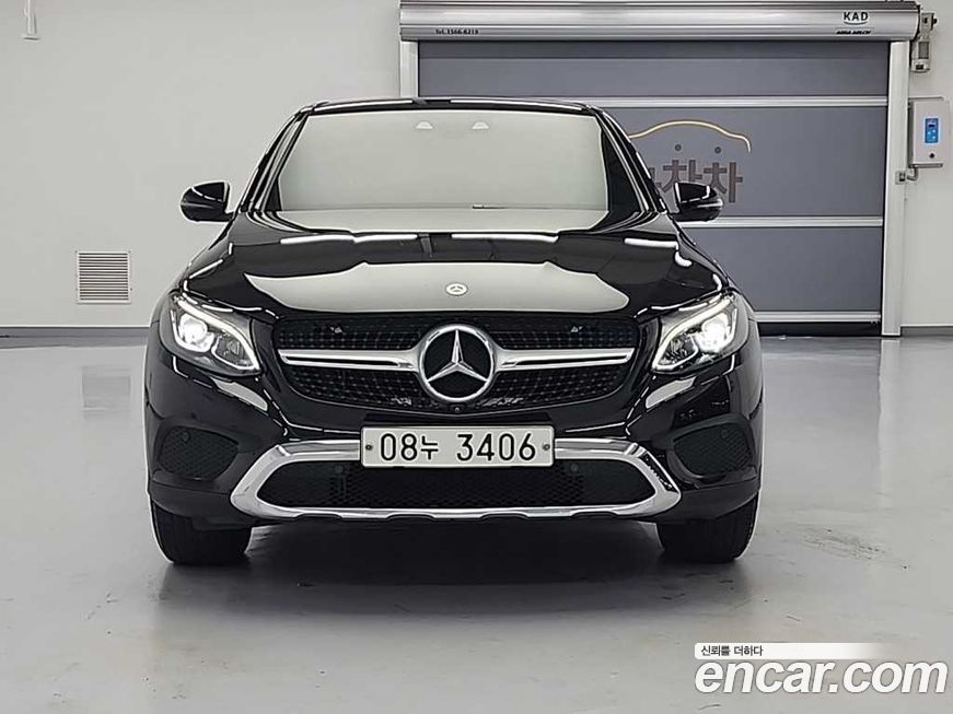 Mercedes-Benz GLC-Class 2019