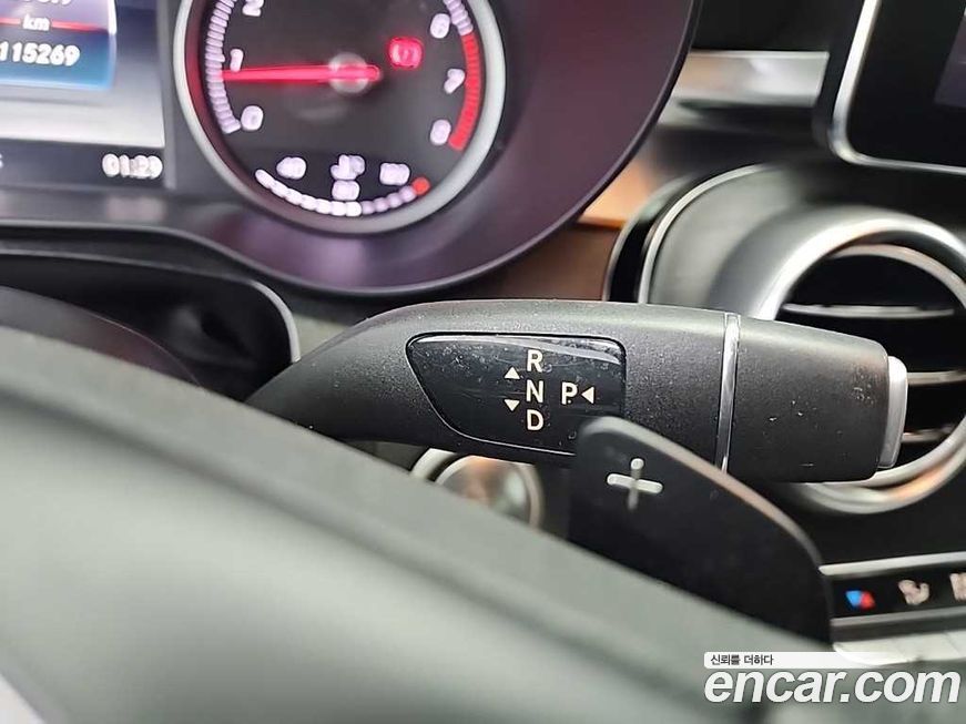 Mercedes-Benz GLC-Class 2019