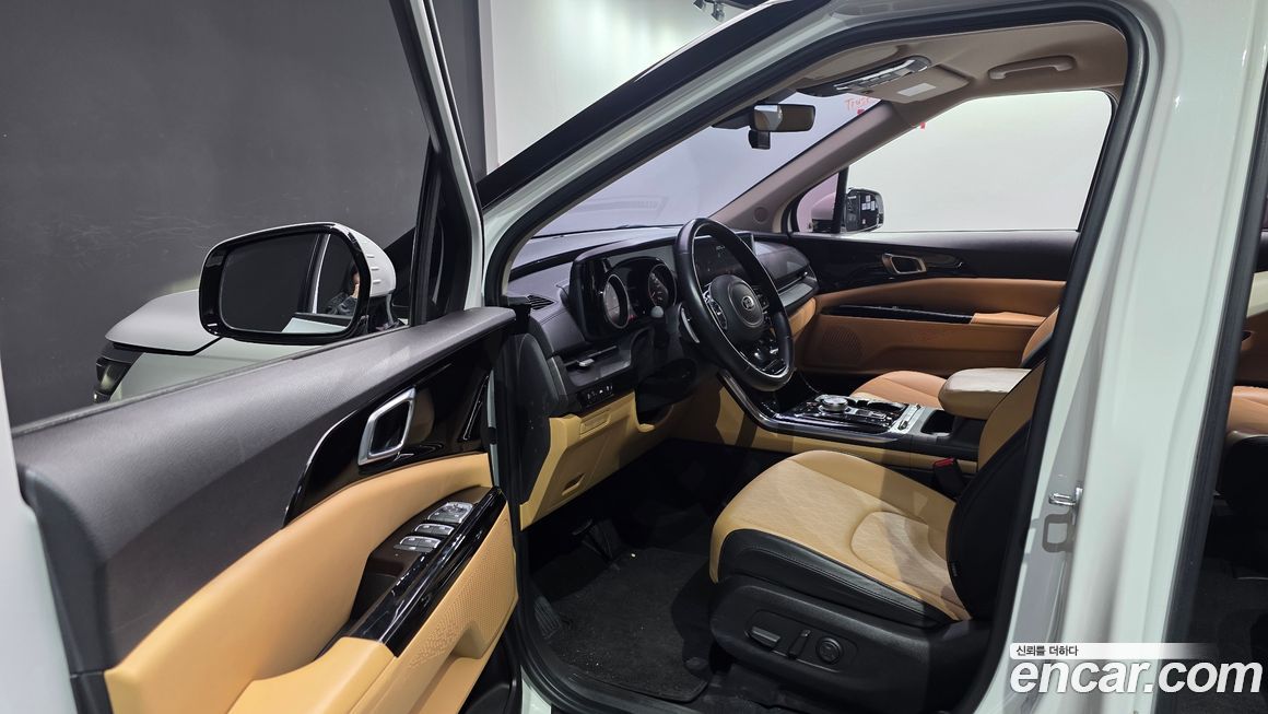 Kia Canival 2021
