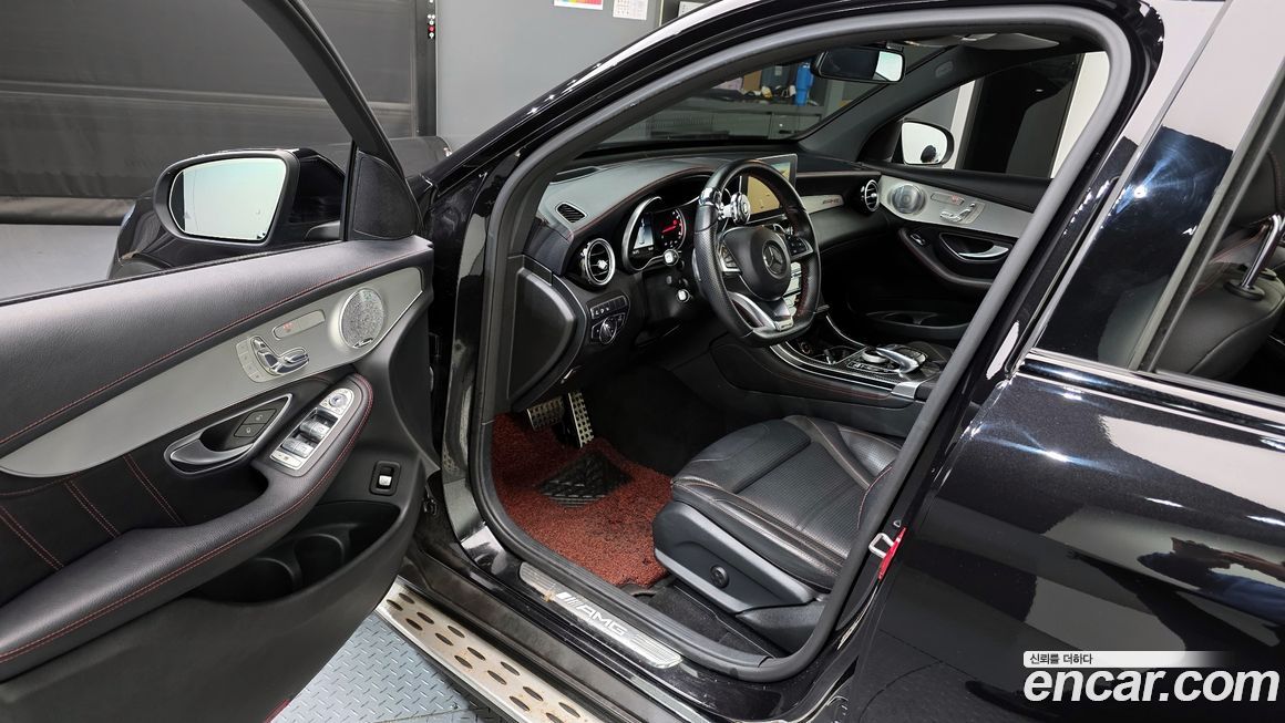 Mercedes-Benz GLC-Class 2018