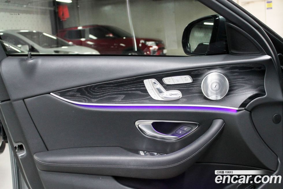 Mercedes-Benz E-Class 2019