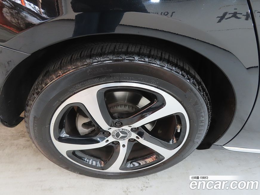 Mercedes-Benz E-Class 2020