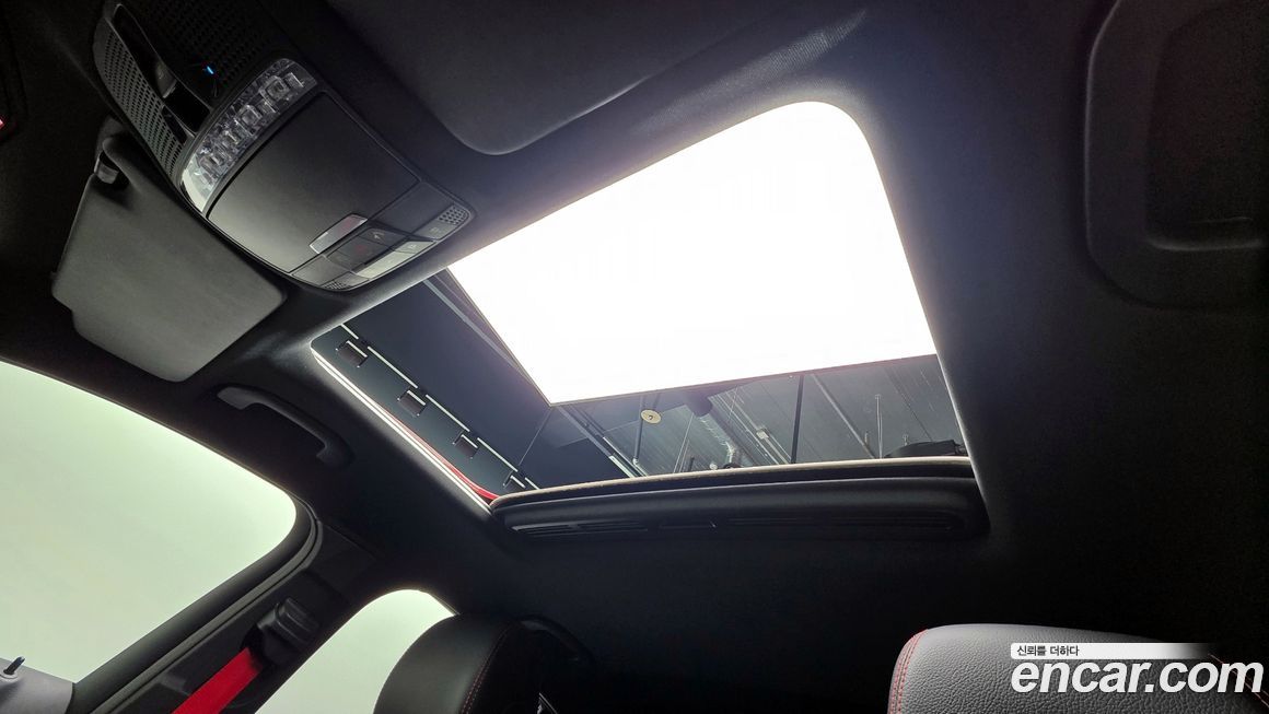 Mercedes-Benz GLC-Class 2019