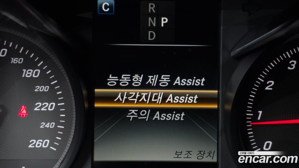 Mercedes-Benz GLC-Class 2019