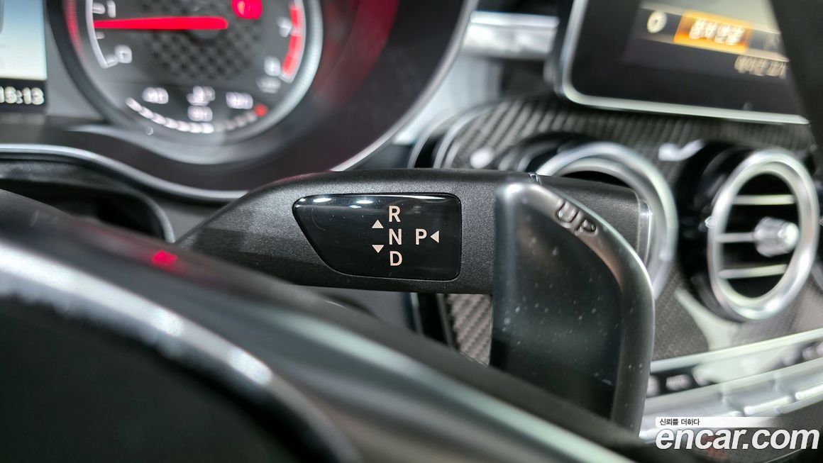 Mercedes-Benz GLC-Class 2019