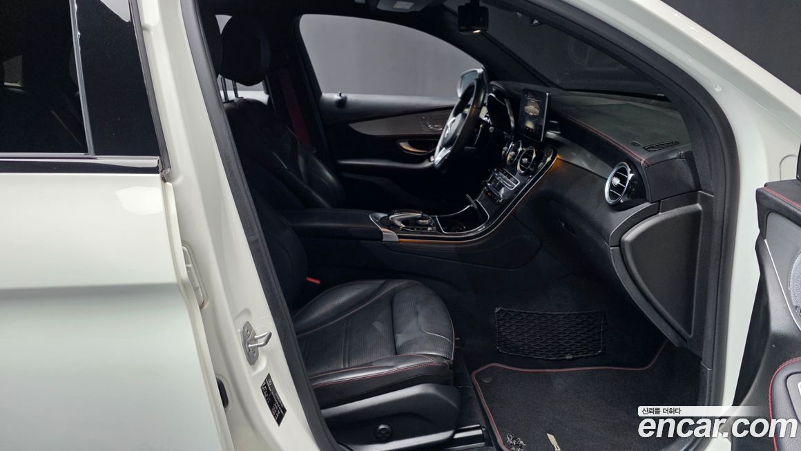 Mercedes-Benz GLC-Class 2018