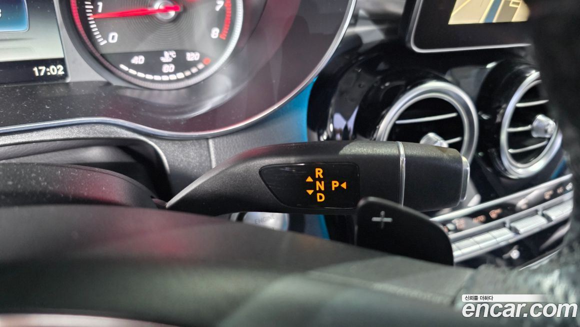 Mercedes-Benz GLC-Class 2019