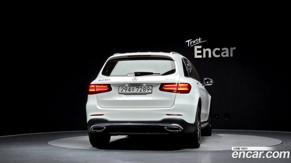 Mercedes-Benz GLC-Class 2019