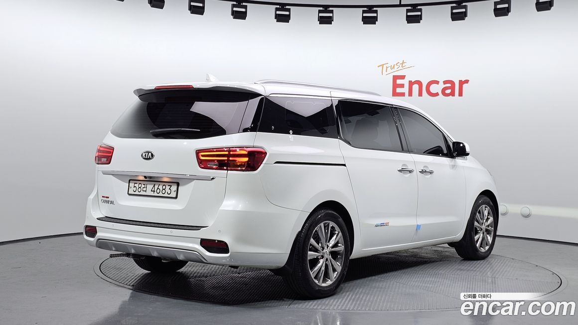 Kia Canival 2019