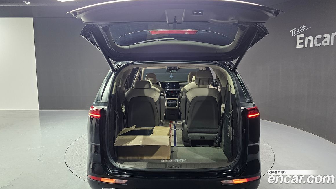Kia Canival 2023