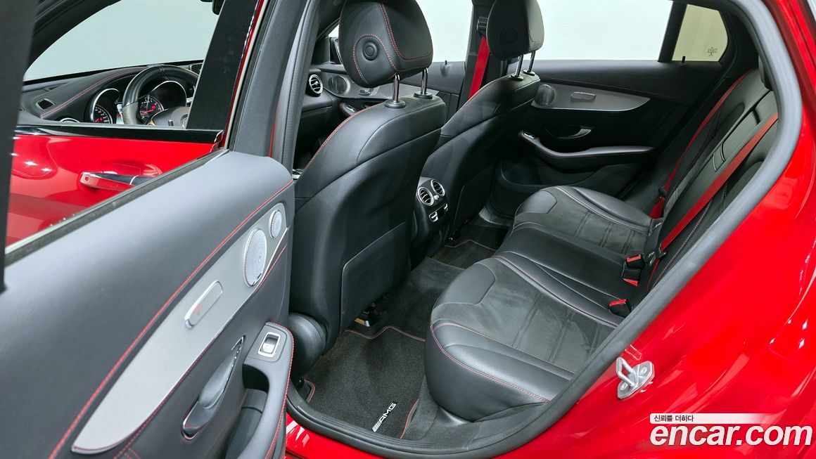 Mercedes-Benz GLC-Class 2019