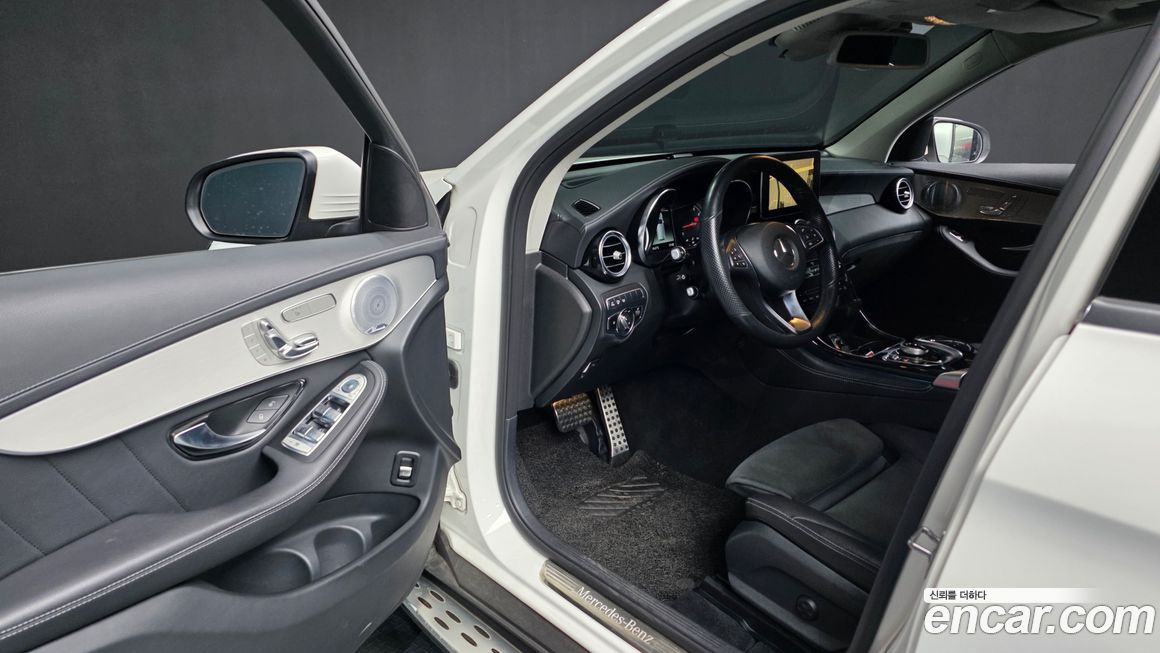 Mercedes-Benz GLC-Class 2019