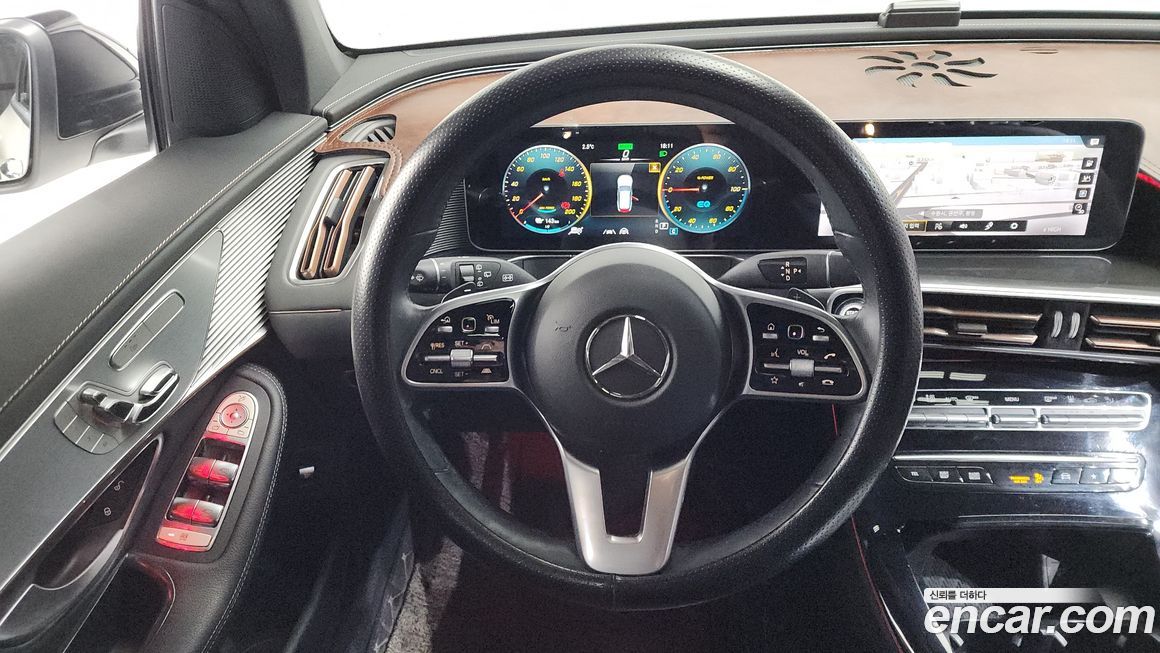 Mercedes-Benz EQC 2020