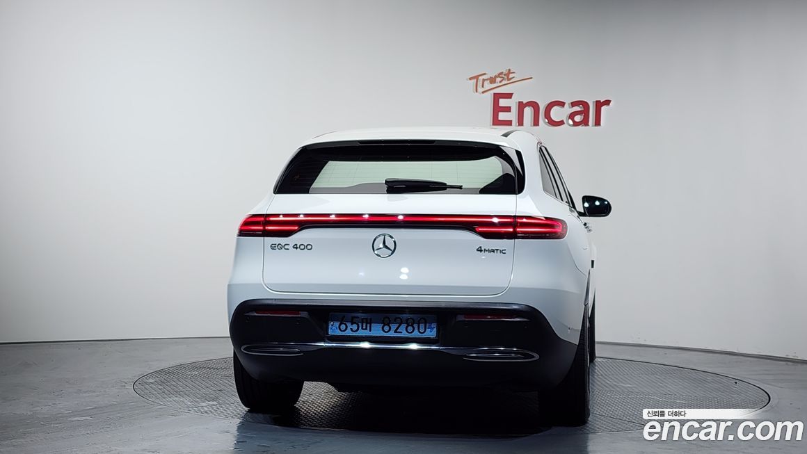 Mercedes-Benz EQC 2020