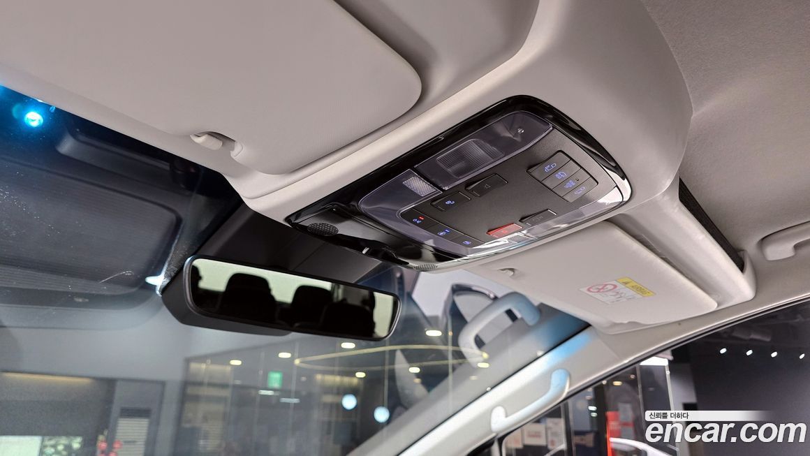 Hyundai Staria 2023