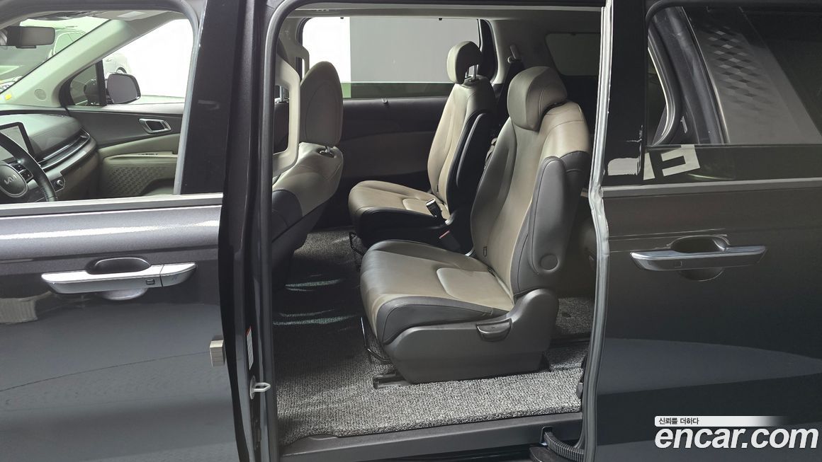 Kia Canival 2024