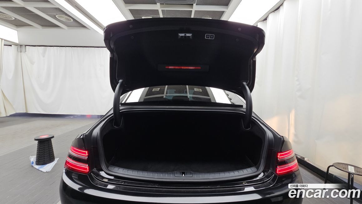 Genesis G80 2021