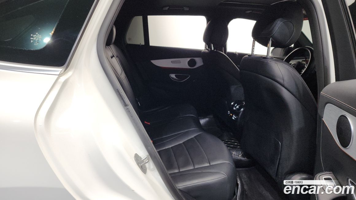 Mercedes-Benz EQC 2020