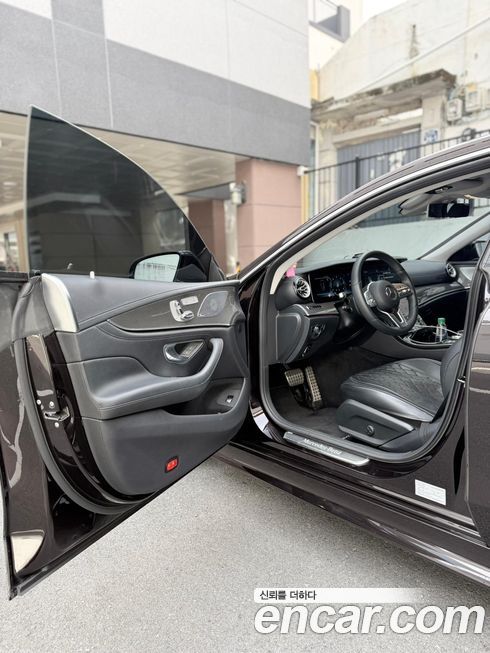 Mercedes-Benz CLS-Class 2019