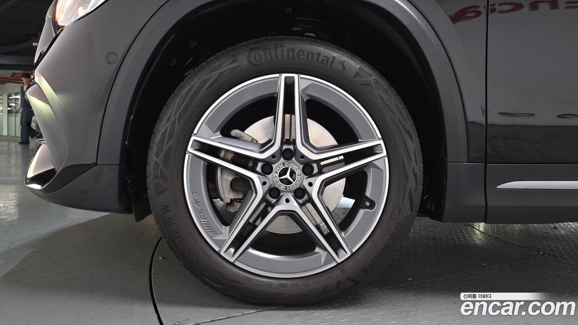 Mercedes-Benz GLA-Class 2023