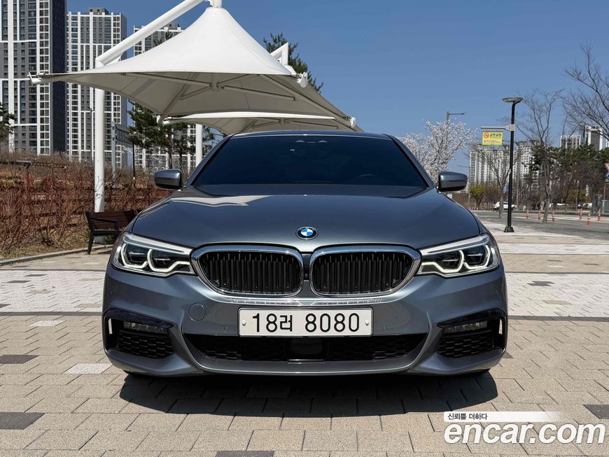 BMW 5-Series 2019