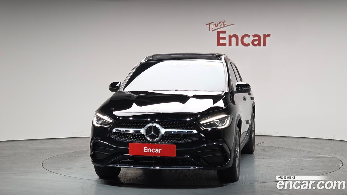 Mercedes-Benz GLA-Class 2023