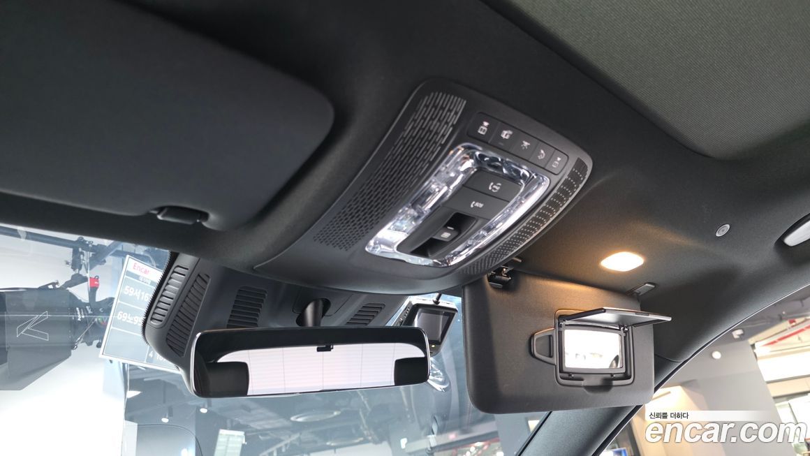 Mercedes-Benz GLA-Class 2023