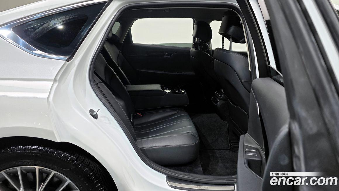 Genesis G80 2021