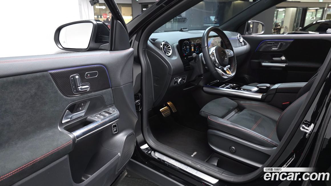 Mercedes-Benz GLA-Class 2023