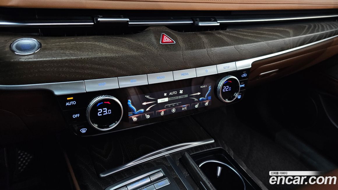 Genesis G80 2021