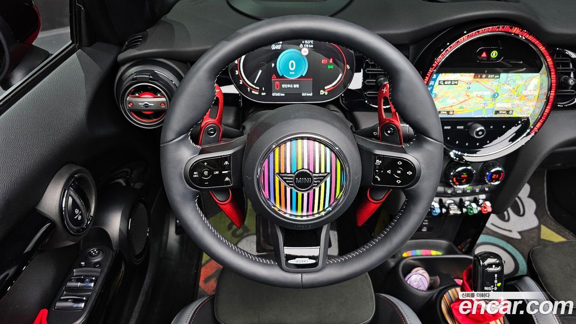 Mini Cooper Convertible 2024