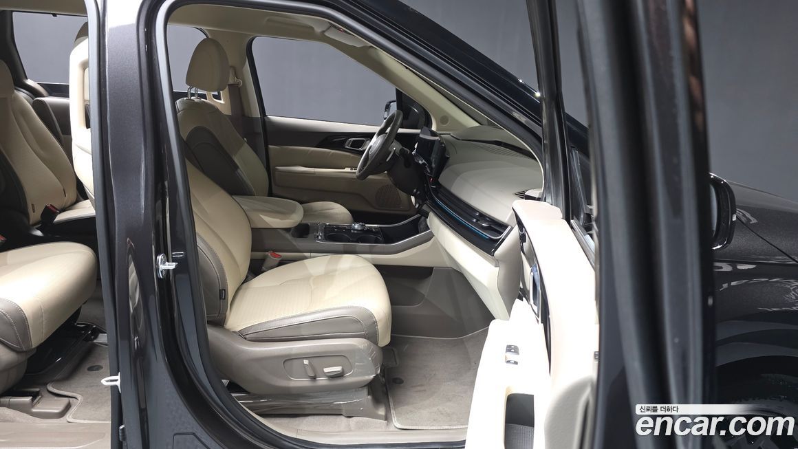 Kia Canival 2025