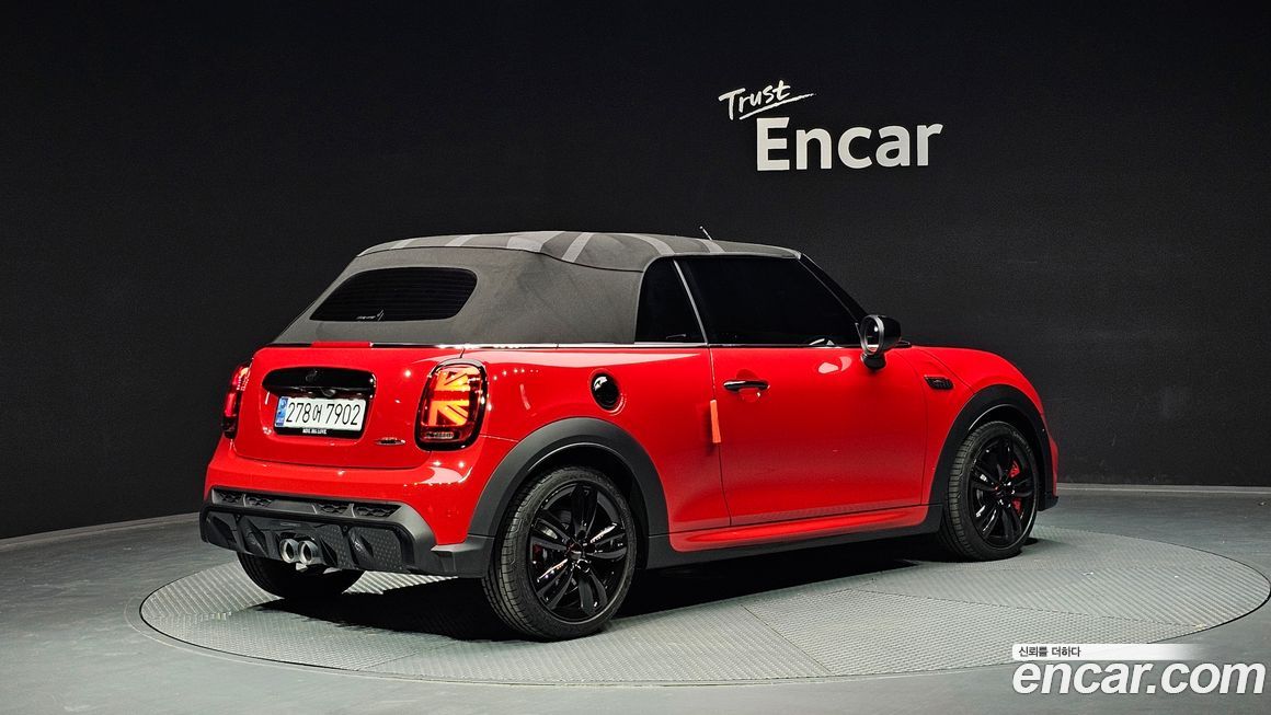 Mini Cooper Convertible 2024