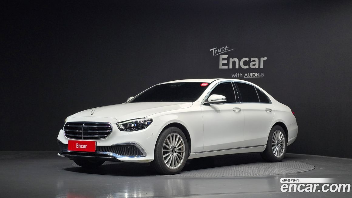 Mercedes-Benz E-Class 2021